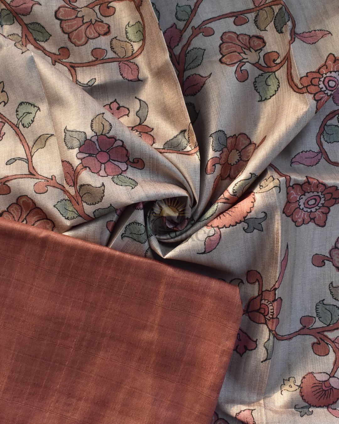 Ruhika Semi Tussar Bloom Set”