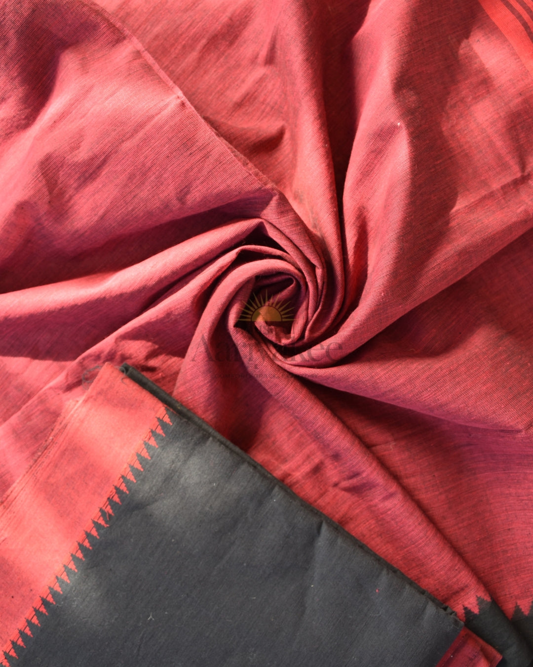 Flamehymn temple boarder handloom cotton suit