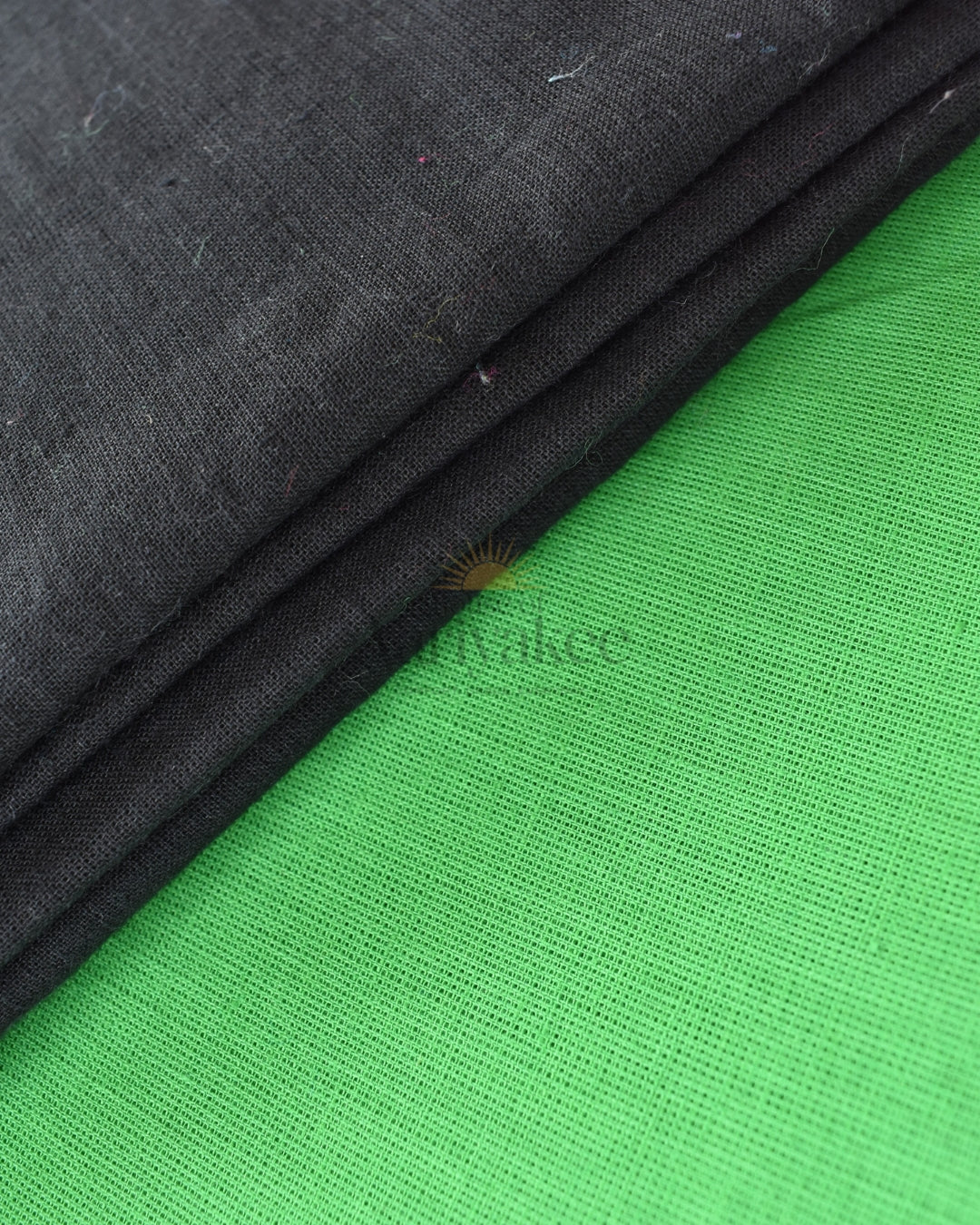 Black & Parrot Green  Mangalagiri Handloom Cotton Suit