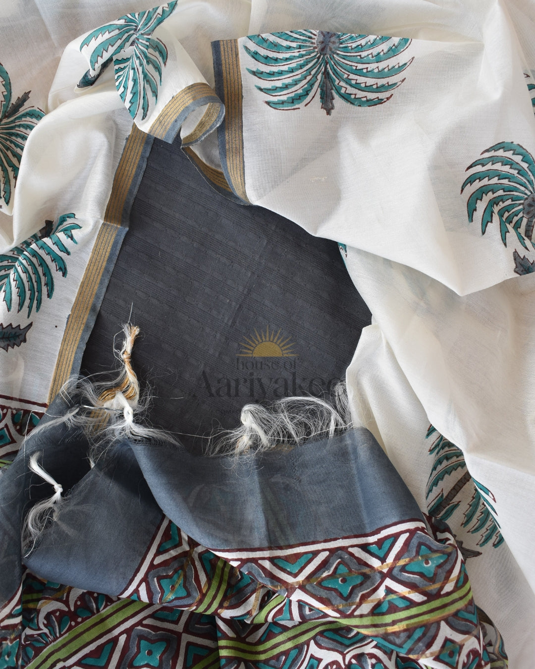 🌿 Palm Elegance Handblock Set