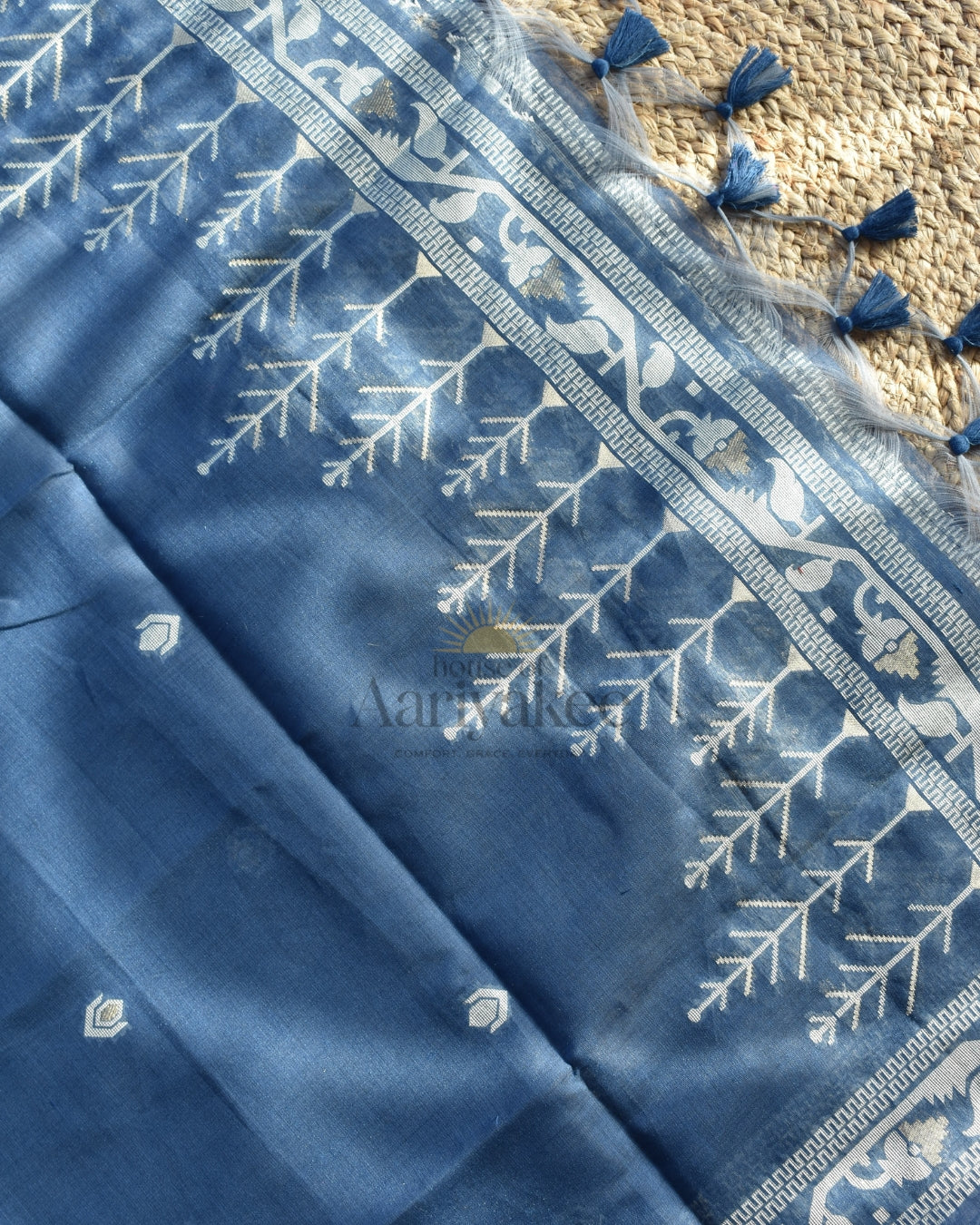 Neelambari Elegance jamdhani  weave salwar suit