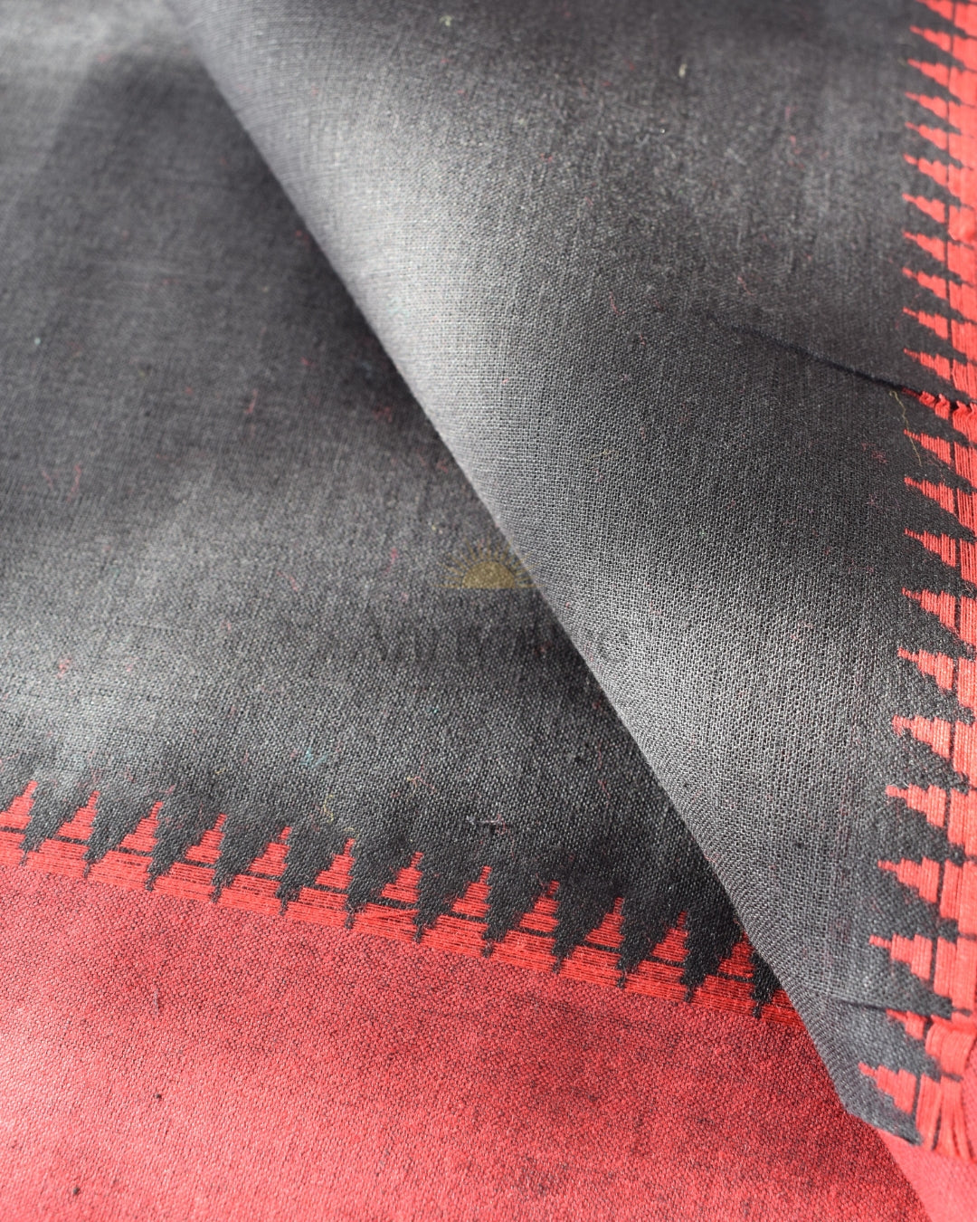 Flamehymn temple boarder handloom cotton suit