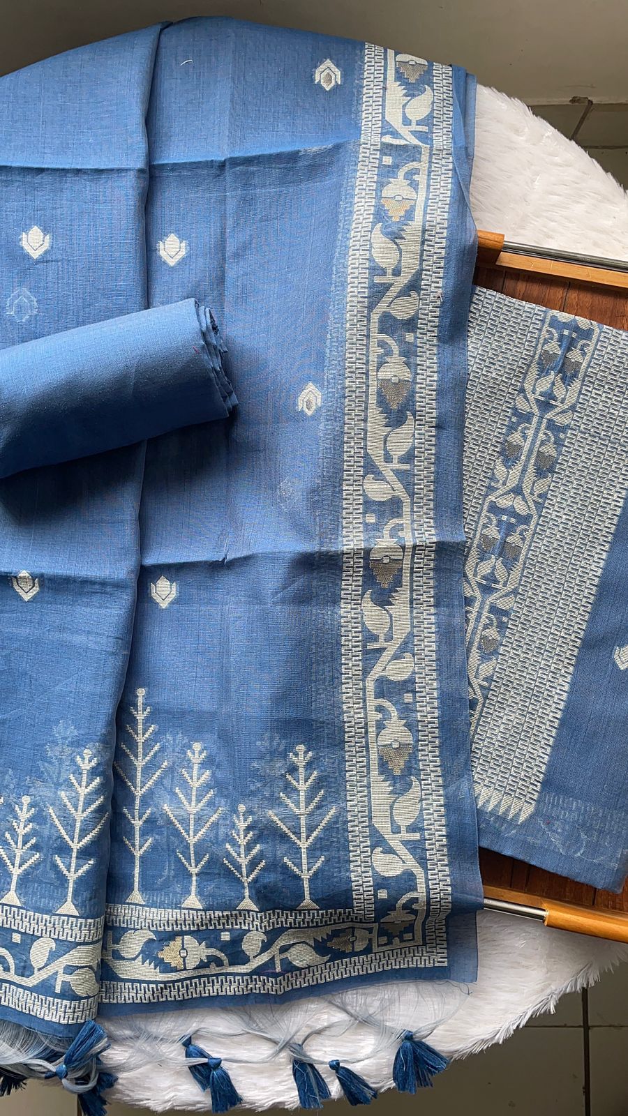 Neelambari Elegance jamdhani  weave salwar suit