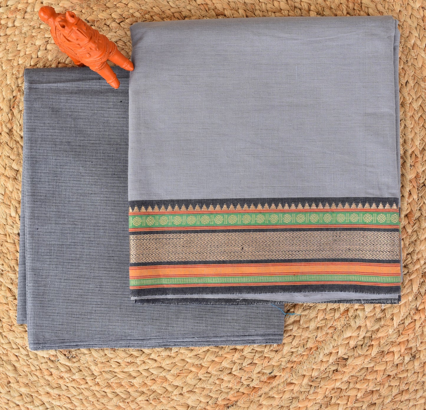 Narayani Nizhal - Handloom Narayanpet cotton salwar suit